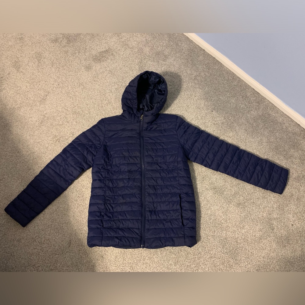 Lands End Kids lightweight down jacket with hood. Used but in great condition